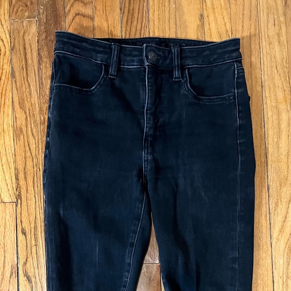 American Eagle Skinny Jeans - Picture 2 of 4